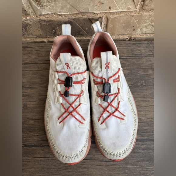 On Running Women's Ice Chill Cloudaway Hiking Sneaker s 8 - Picture 3 of 10